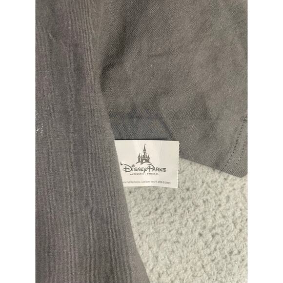 Disney Parks Haunted Mansion Tee Small Maddest Hatter Glow in the Dark NWT - Picture 4 of 7